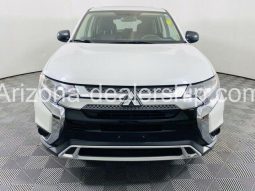 2019 Mitsubishi Outlander ES full