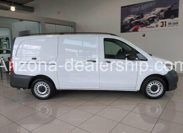 2016 Mercedes-Benz Metris Cargo Van Cargo full