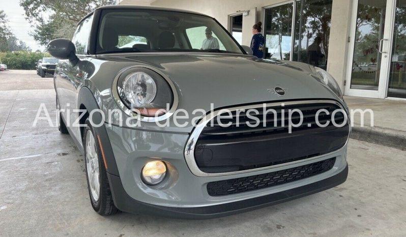 2019 MINI Cooper Classic full