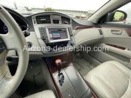 2011 Toyota Avalon Limited full