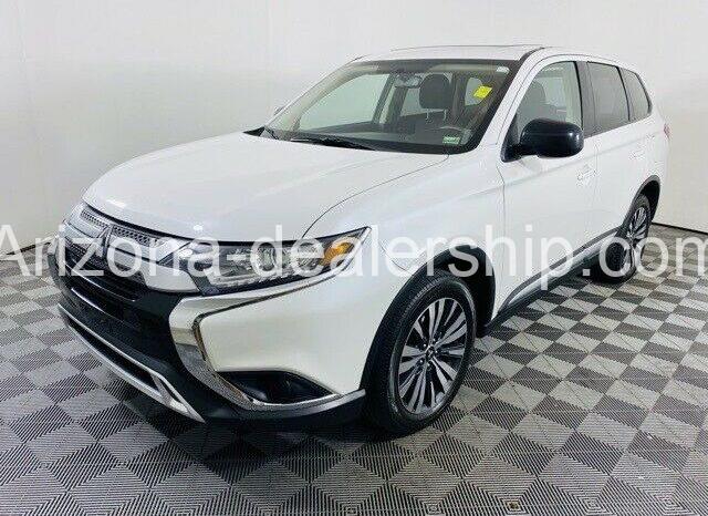 2019 Mitsubishi Outlander ES full