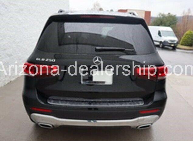 2021 Mercedes-Benz GLB GLB 250 full