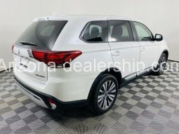 2019 Mitsubishi Outlander ES full