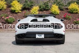 2017 Lamborghini Huracan 2DR CNV RWD SPYDE full