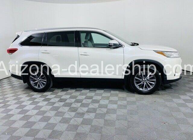 2019 Toyota Highlander XLE full