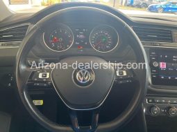 2019 Volkswagen Tiguan 2.0T SE full