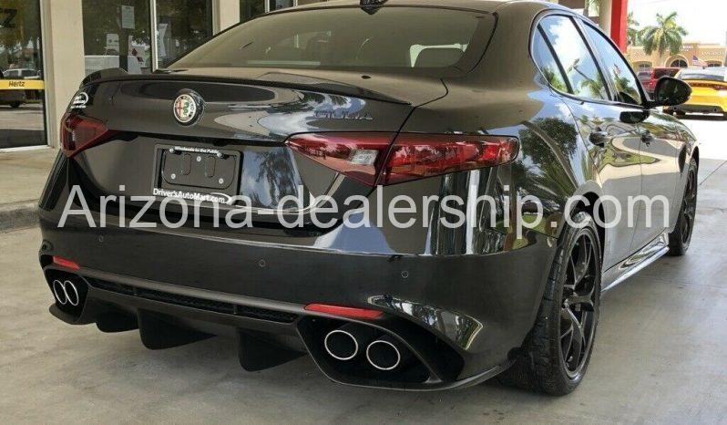 2019 Alfa Romeo Giulia Quadrifoglio full