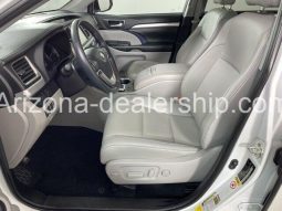 2019 Toyota Highlander XLE full