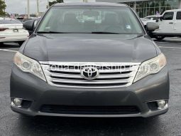 2011 Toyota Avalon Limited full