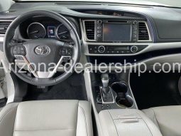 2019 Toyota Highlander XLE full