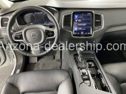 2020 Volvo XC90 T6 Momentum full