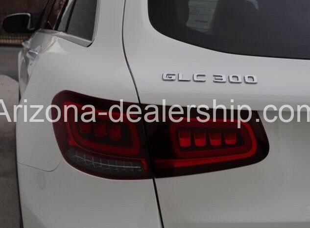 2021 Mercedes-Benz GLC GLC 300 full