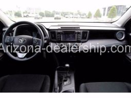 2018 Toyota RAV4 LE FWD full