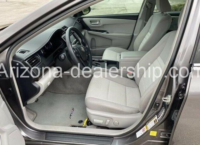 2017 Toyota Camry LE full