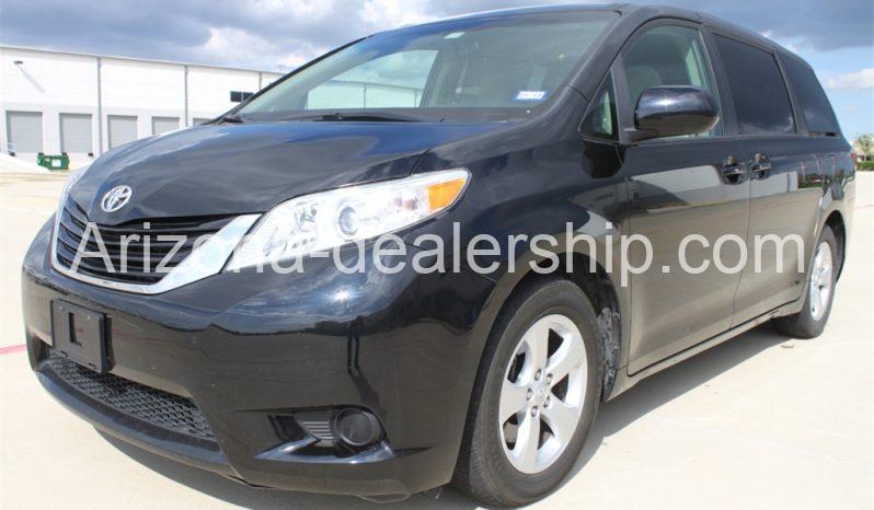 2015 Toyota Sienna LE 8-PASSENGER full