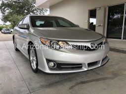 2013 Toyota Camry SE full