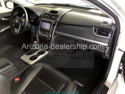 2013 Toyota Camry SE full