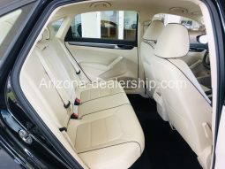 2018 Volkswagen Passat 2.0T R-Line full