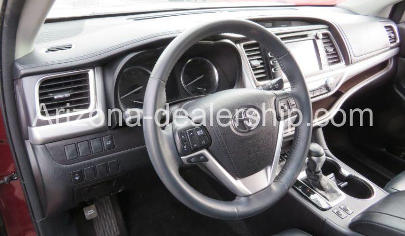 2016 Toyota Highlander XLE full