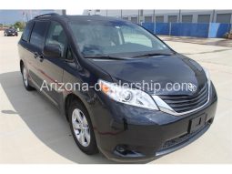 2015 Toyota Sienna LE 8-PASSENGER full