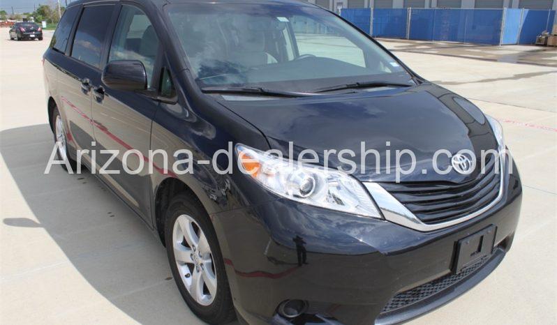 2015 Toyota Sienna LE 8-PASSENGER full