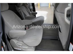 2015 Toyota Sienna LE 8-PASSENGER full