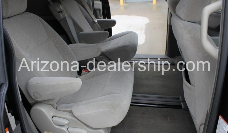 2015 Toyota Sienna LE 8-PASSENGER full