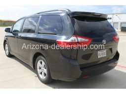 2015 Toyota Sienna LE 8-PASSENGER full