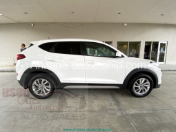 2017 Hyundai Tucson SE AWD full