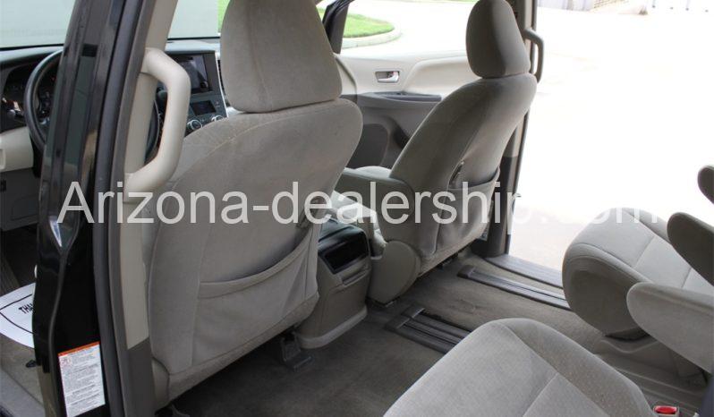 2015 Toyota Sienna LE 8-PASSENGER full