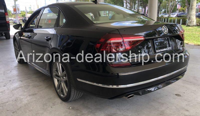 2018 Volkswagen Passat 2.0T R-Line full