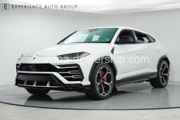 2020 Lamborghini Urus full