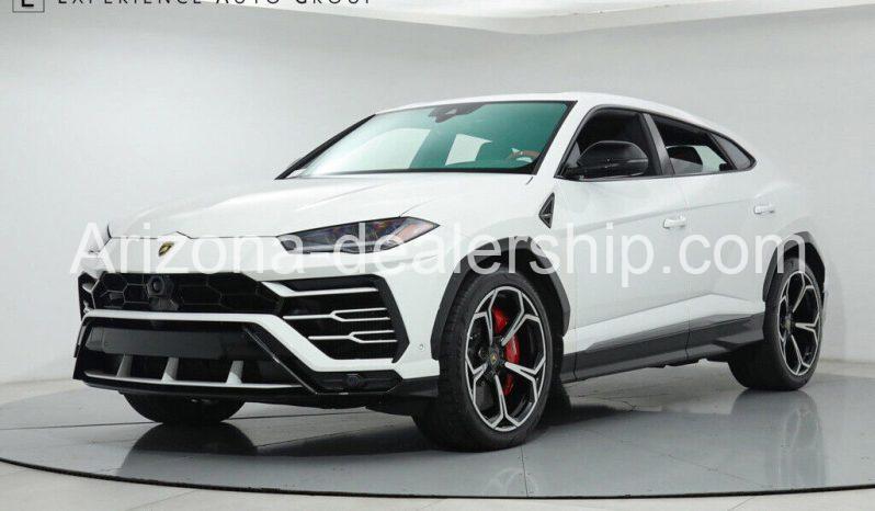 2020 Lamborghini Urus full