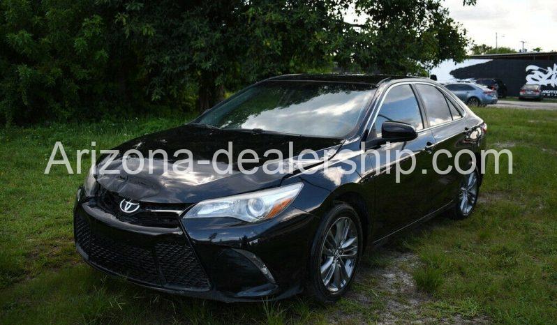 2016 Toyota Camry XLE full