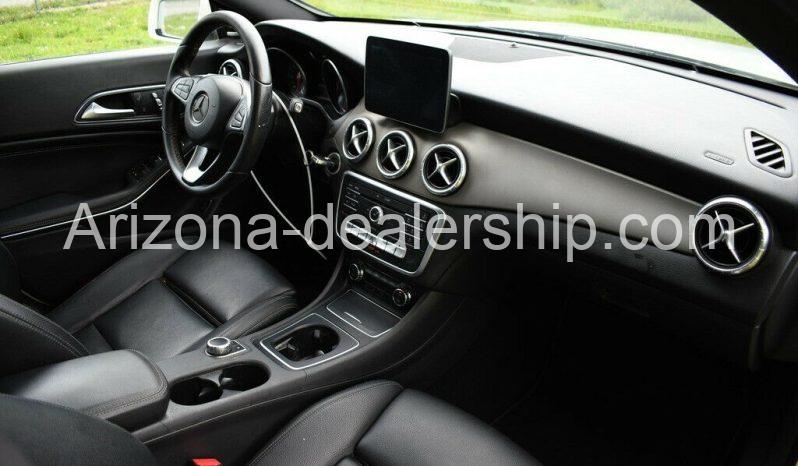 2017 Mercedes-Benz CLA-Class CLA250 full