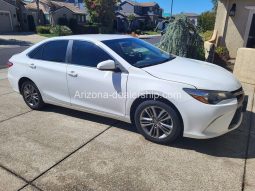 2017 Toyota Camry SE full