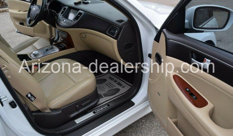 2013 Hyundai Genesis full