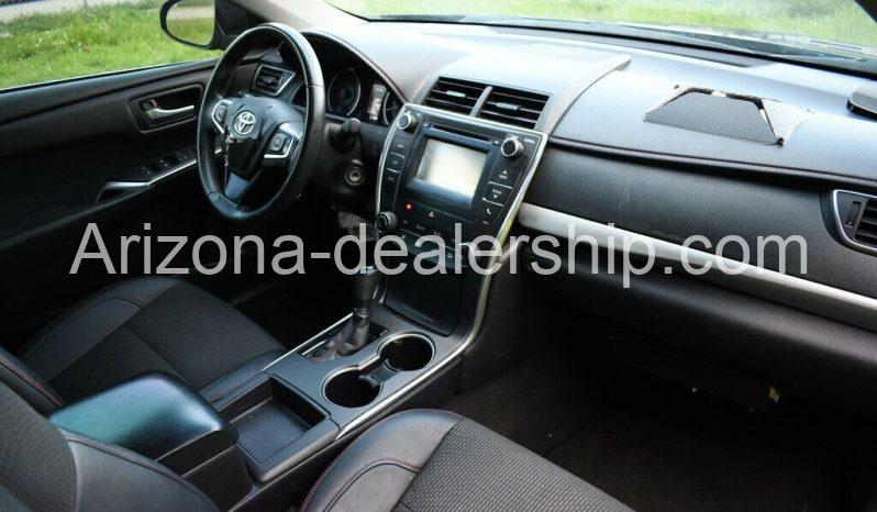 2016 Toyota Camry XLE full