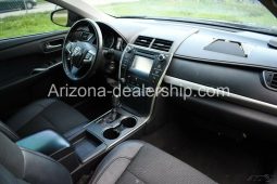 2016 Toyota Camry XLE full