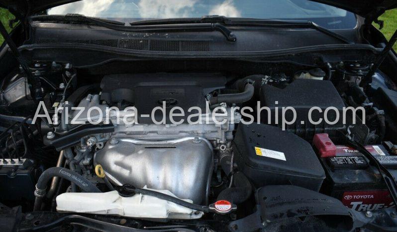 2016 Toyota Camry XLE full