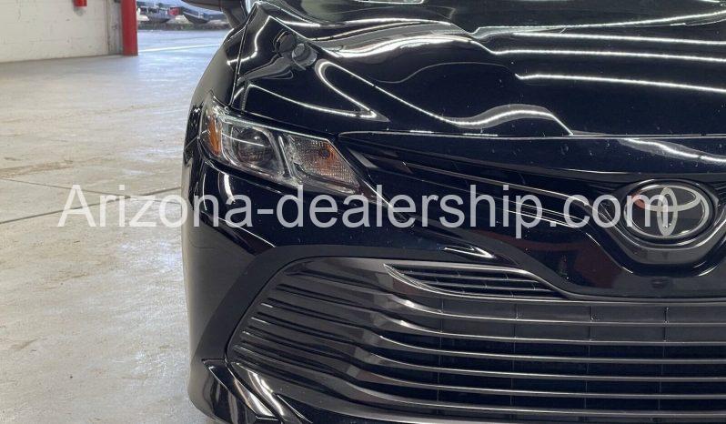 2019 Toyota Camry LE full