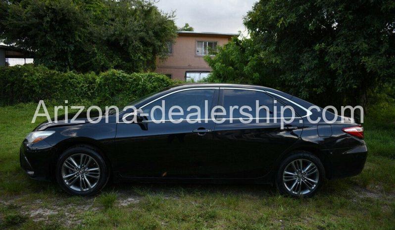 2016 Toyota Camry XLE full