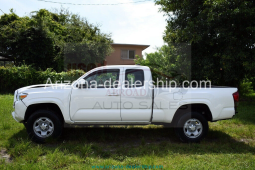 2018 Toyota Tacoma SR full