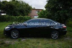 2016 Toyota Camry XLE full