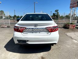 2017 Toyota Camry XLE full