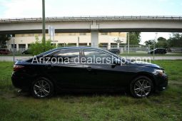 2016 Toyota Camry XLE full