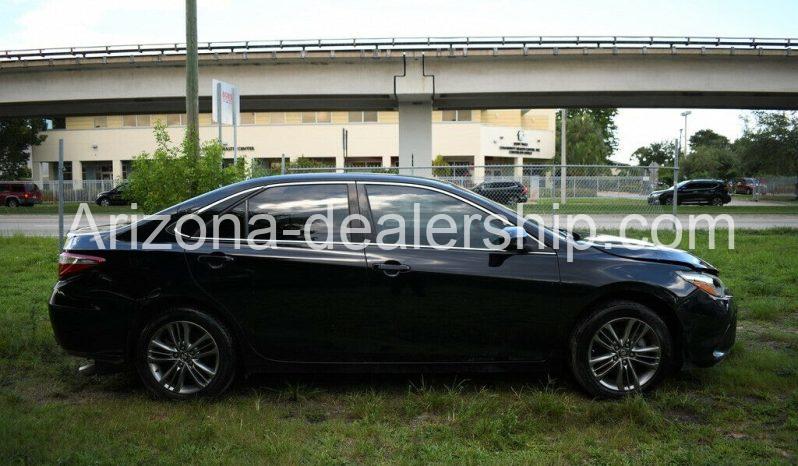 2016 Toyota Camry XLE full