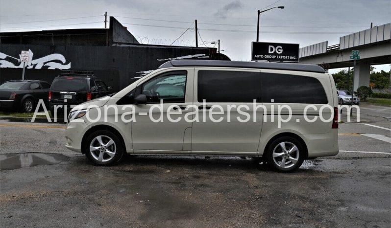 2021 Mercedes-Benz Metris Passenger full