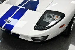 2005 Ford GT 2dr Coupe full