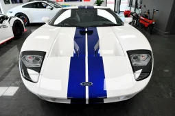 2005 Ford GT 2dr Coupe full